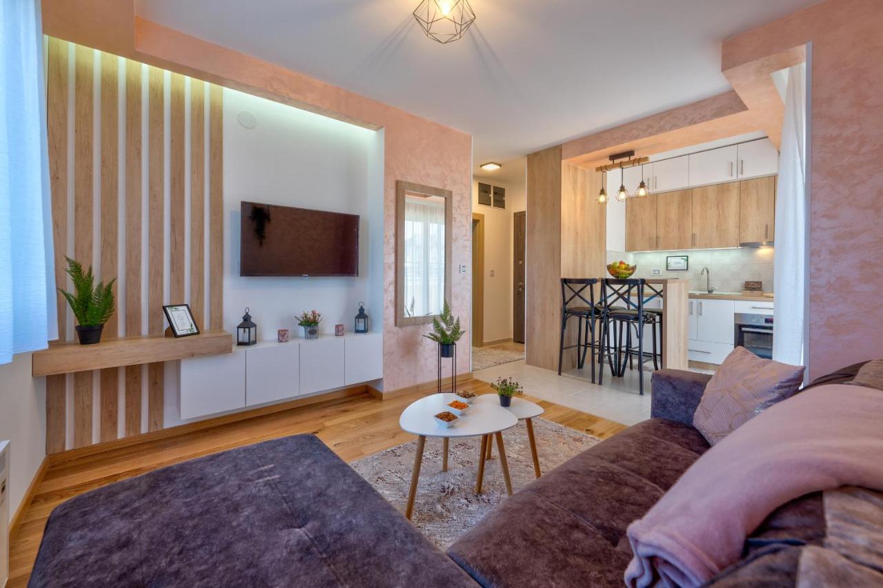 Apartment Stefan In Vila Katalina Lux Zlatibor Exteriör bild