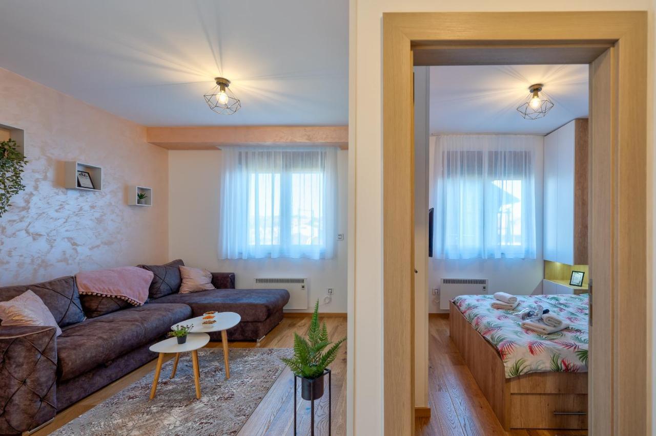 Apartment Stefan In Vila Katalina Lux Zlatibor Exteriör bild